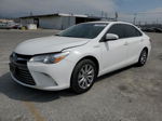 2017 Toyota Camry Hybrid Белый vin: 4T1BD1FK2HU228030