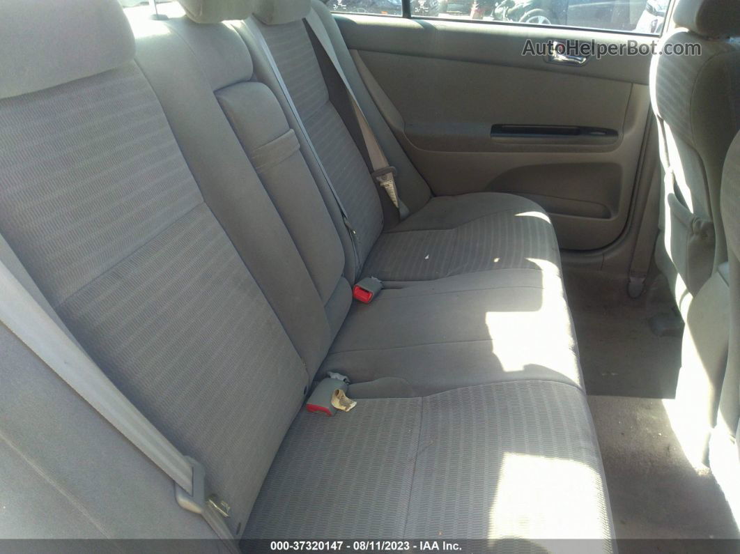 2005 Toyota Camry Le/se/xle Серебряный vin: 4T1BE30K15U021495