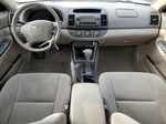 2005 Toyota Camry Le Gold vin: 4T1BE30K65U611868