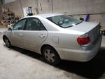 2005 Toyota Camry Le Silver vin: 4T1BE30K75U510726