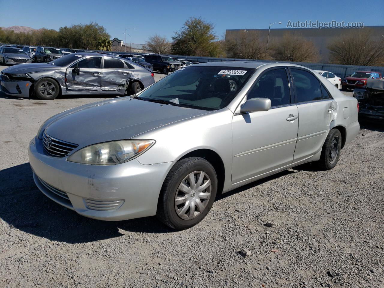 2005 Toyota Camry Le Серебряный vin: 4T1BE30K75U617601