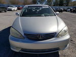 2005 Toyota Camry Le Серебряный vin: 4T1BE30K75U617601