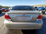 2005 Toyota Camry Le Gold vin: 4T1BE32K15U087042