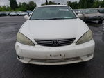 2005 Toyota Camry Le White vin: 4T1BE32K15U531911