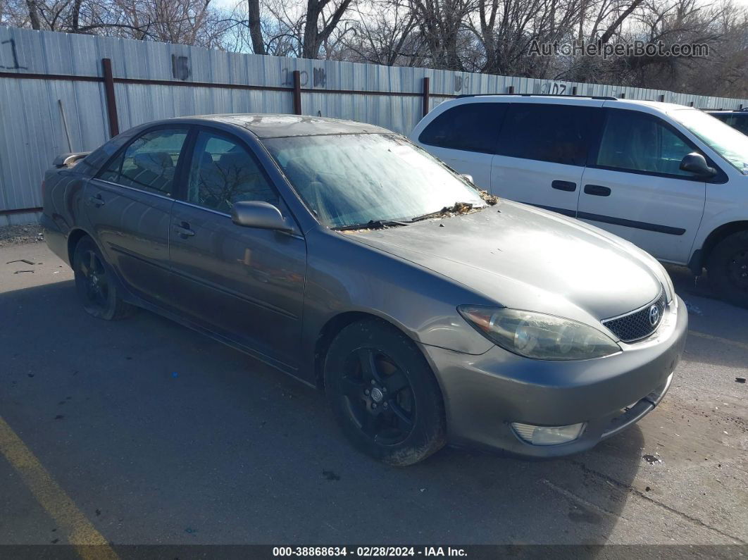 2005 Toyota Camry Se Серый vin: 4T1BE32K15U573057