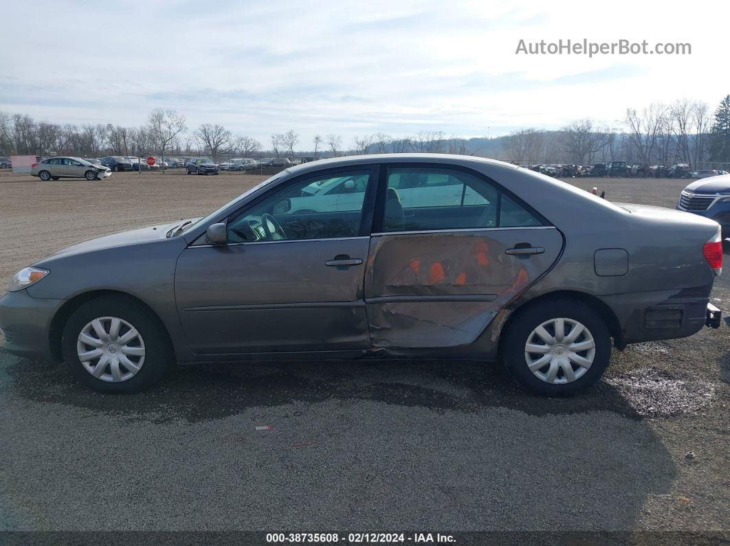 2005 Toyota Camry Le Gray vin: 4T1BE32K15U993370