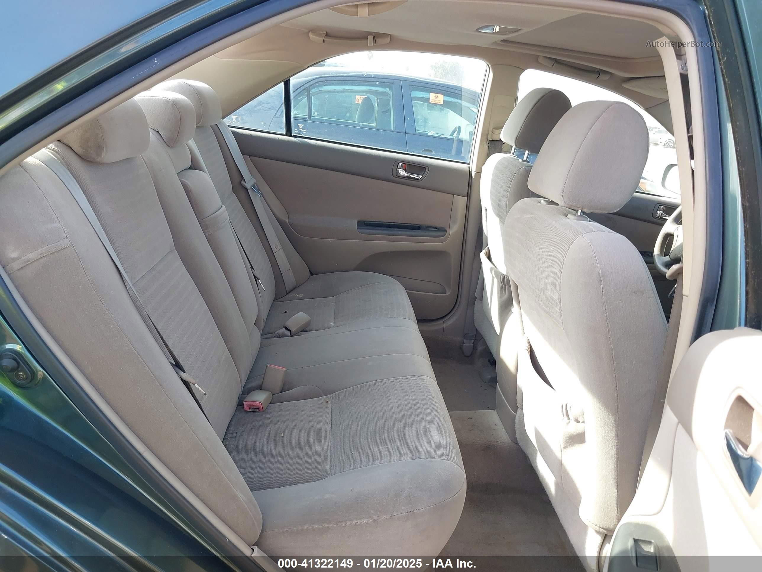 2005 Toyota Camry Le Green vin: 4T1BE32K25U416301