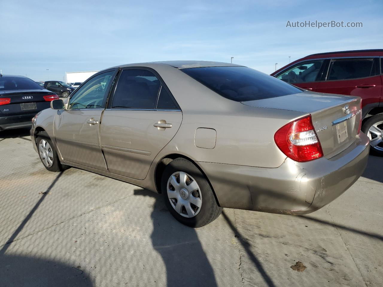 2005 Toyota Camry Le Gold vin: 4T1BE32K25U509951