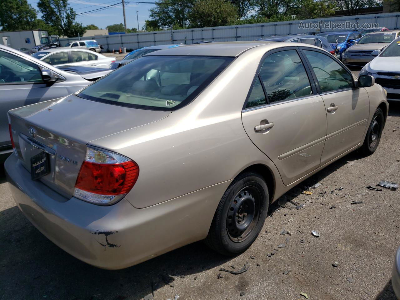 2005 Toyota Camry Le Желто-коричневый vin: 4T1BE32K25U522473