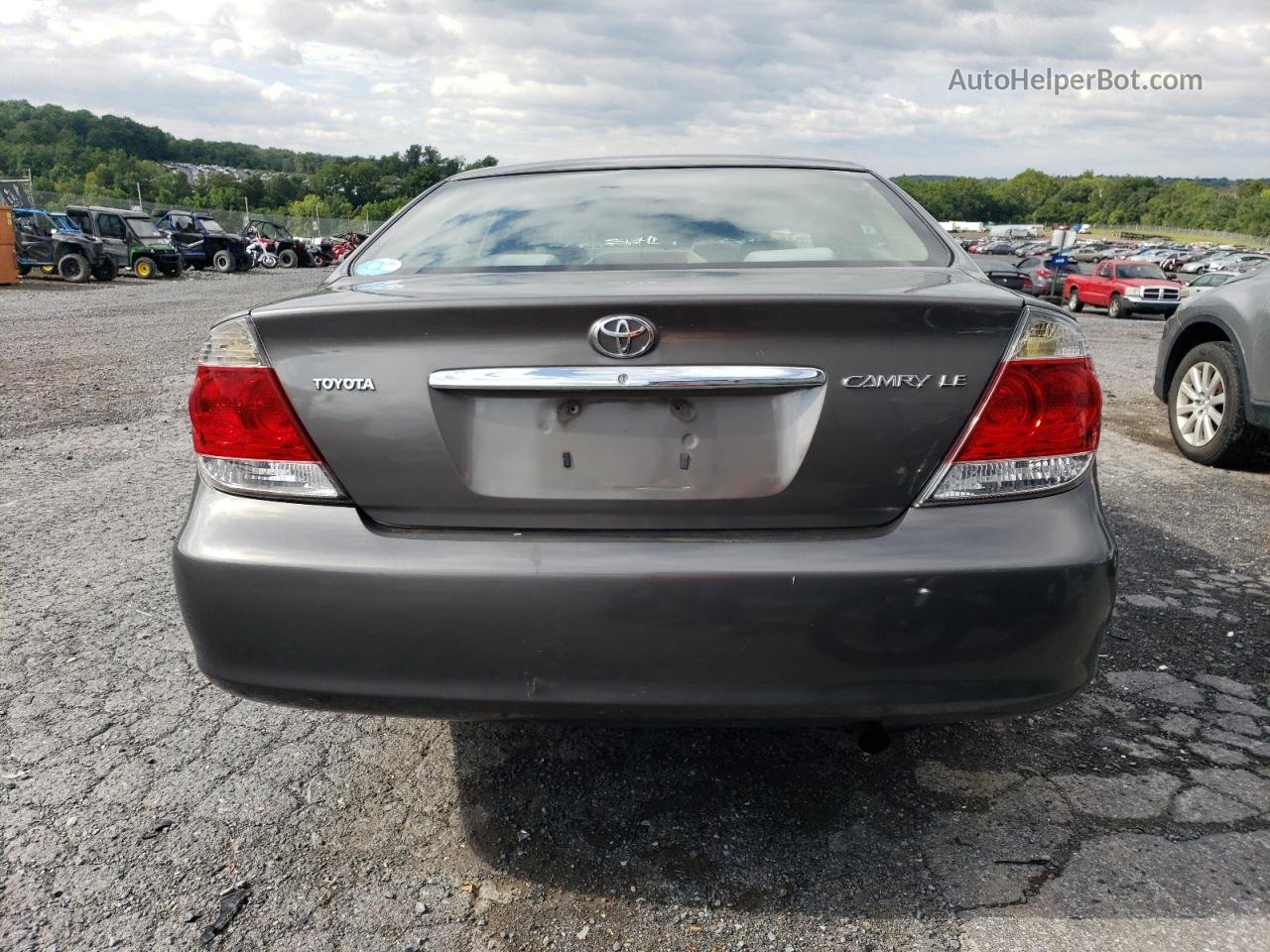 2005 Toyota Camry Le Gray vin: 4T1BE32K25U540164