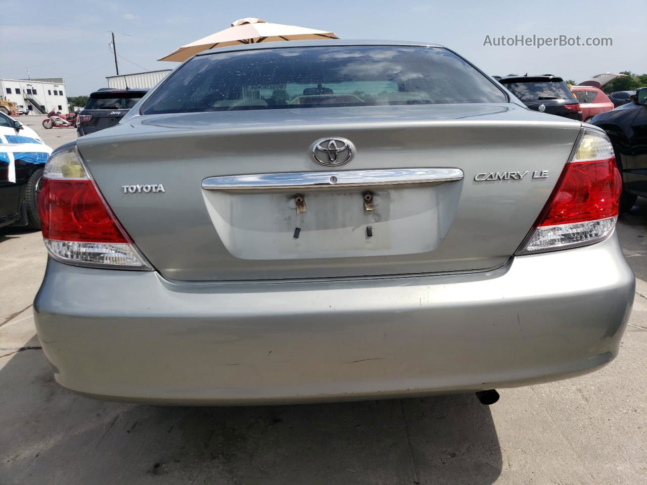 2005 Toyota Camry Le Серебряный vin: 4T1BE32K25U551049