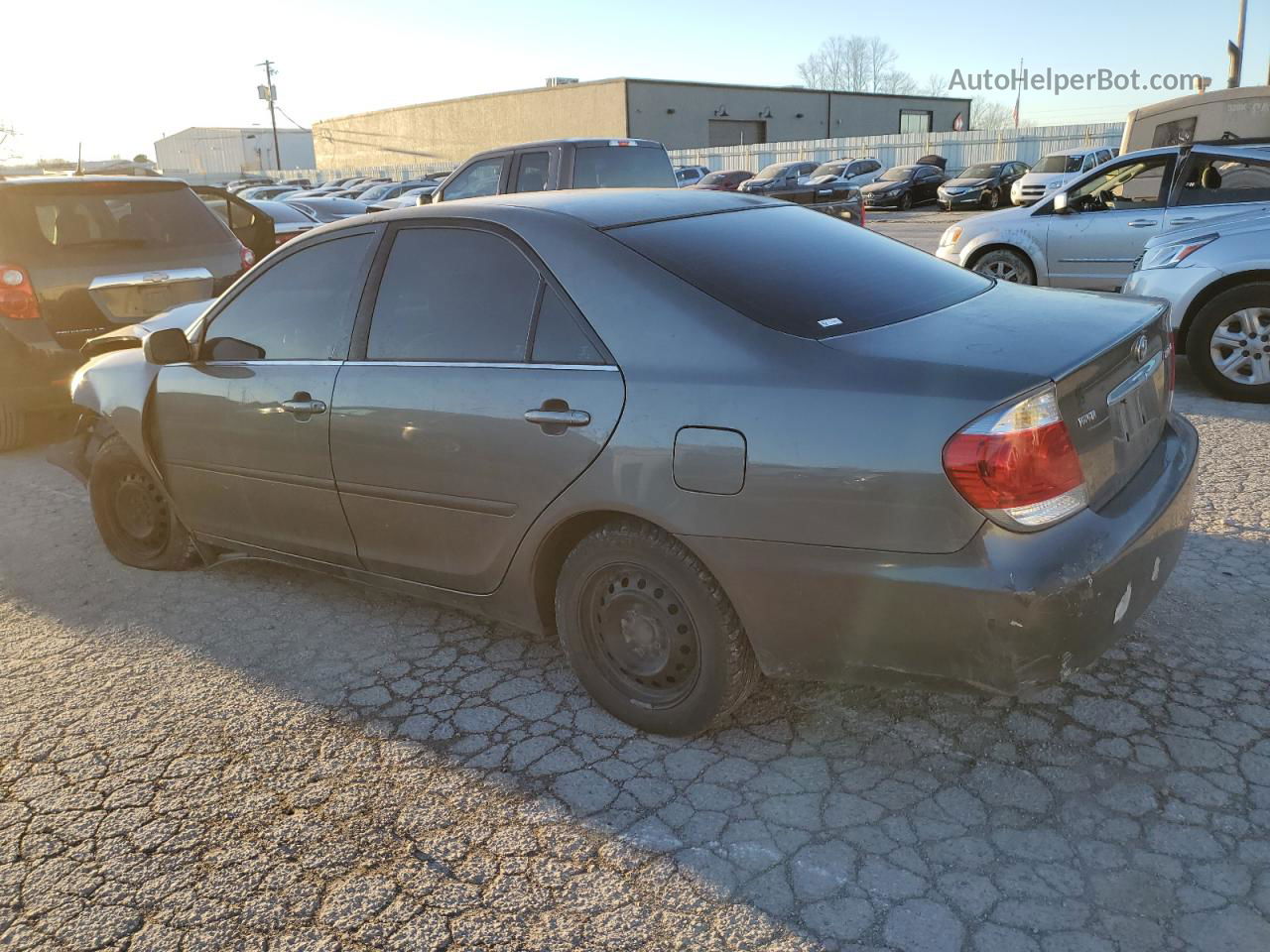 2005 Toyota Camry Le Серый vin: 4T1BE32K35U612022