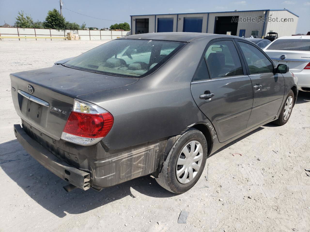 2005 Toyota Camry Le Gray vin: 4T1BE32K55U640694