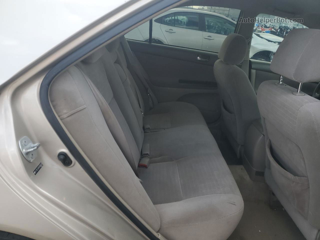 2005 Toyota Camry Le Beige vin: 4T1BE32K65U090776