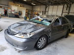 2005 Toyota Camry Le Gray vin: 4T1BE32K75U576061