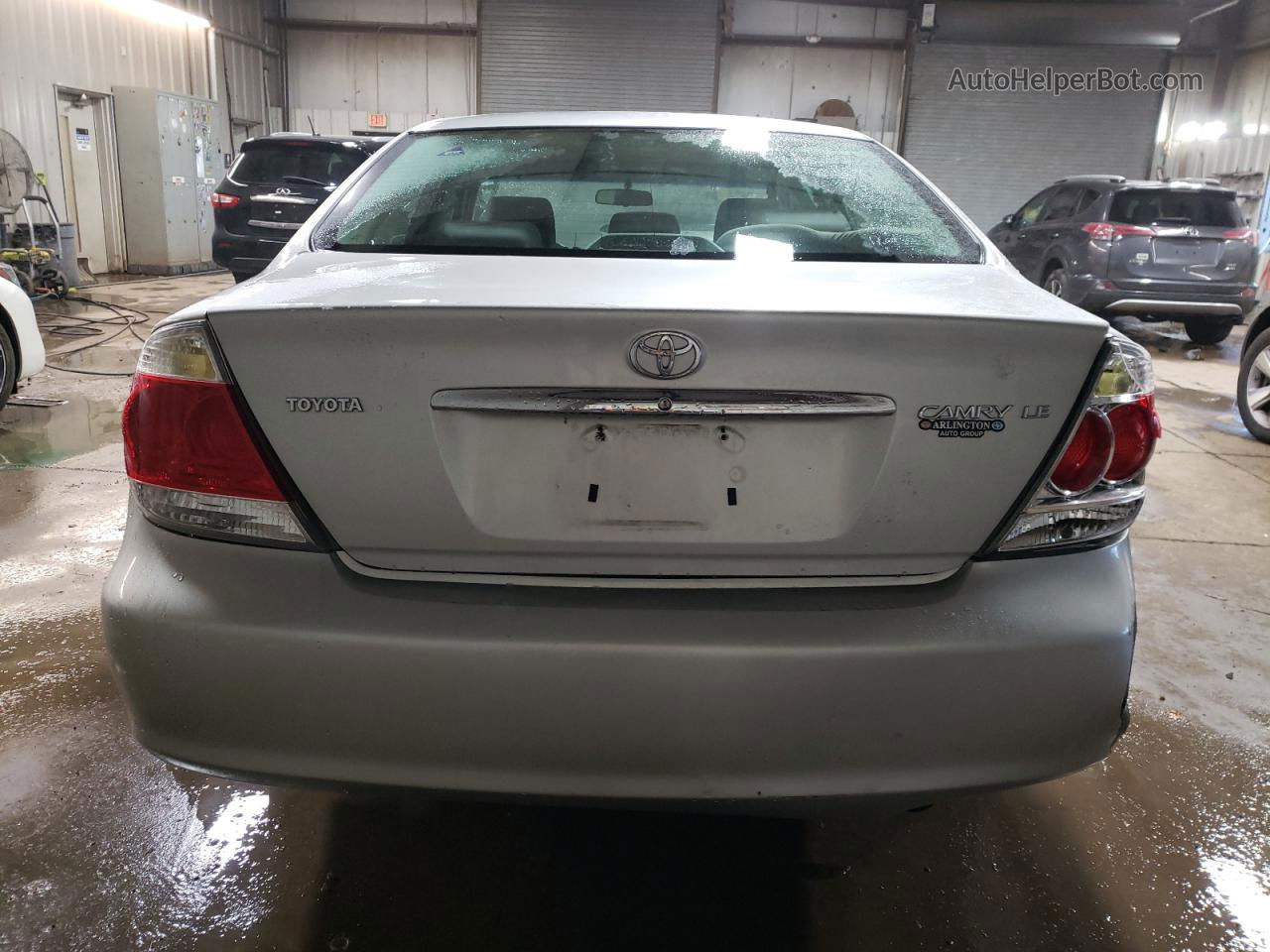 2005 Toyota Camry Le Silver vin: 4T1BE32K85U035178