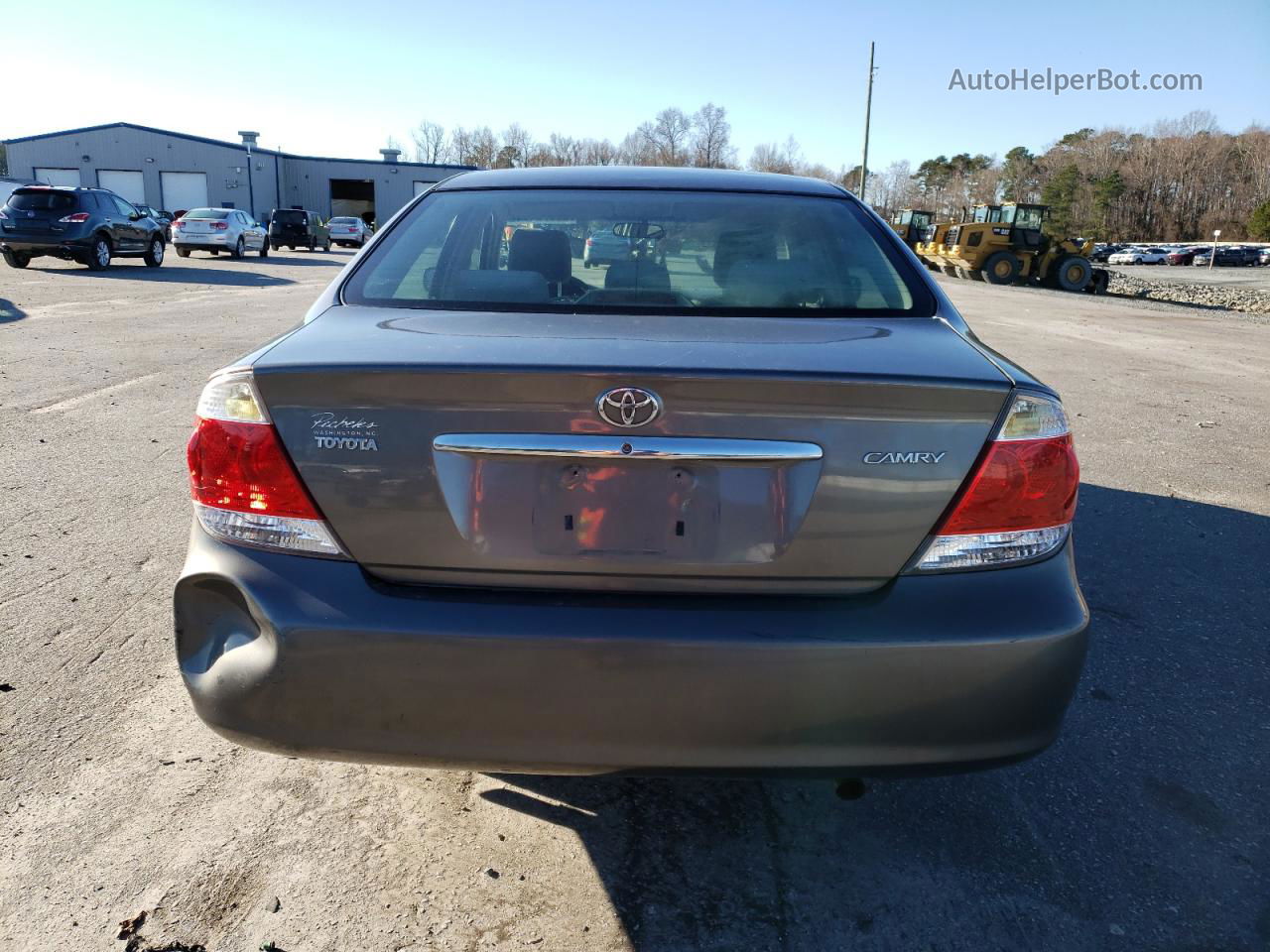 2005 Toyota Camry Le Beige vin: 4T1BE32K85U618043