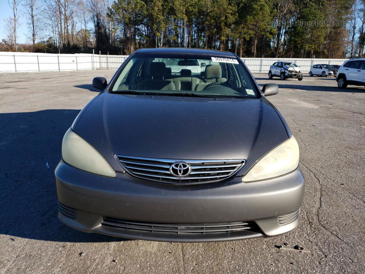 2005 Toyota Camry Le Beige vin: 4T1BE32K85U618043