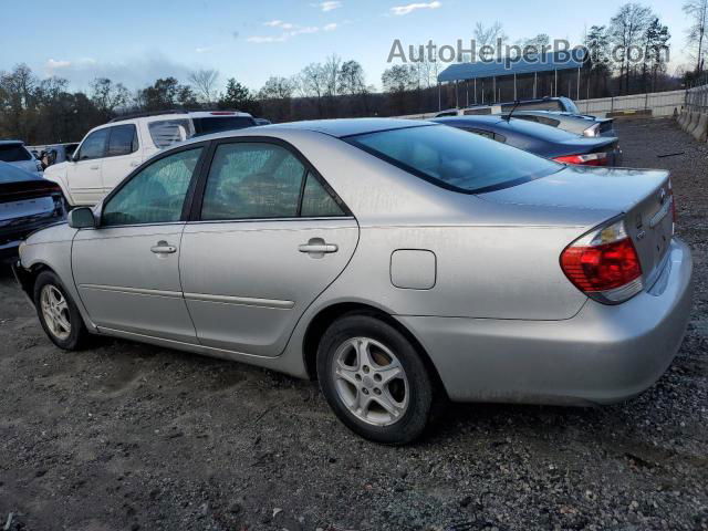 2005 Toyota Camry Le Серебряный vin: 4T1BE32K85U618317