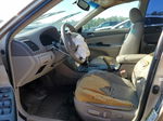 2005 Toyota Camry Le Gold vin: 4T1BE32K85U970071