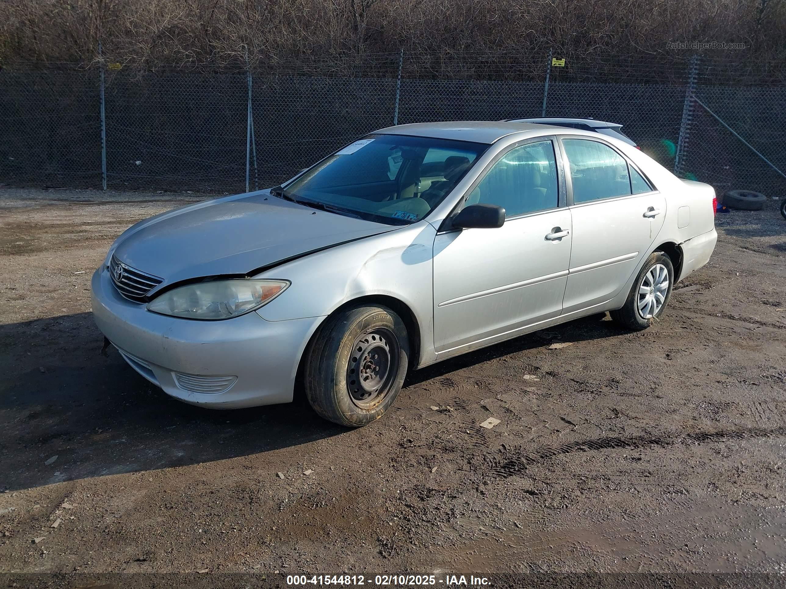 2005 Toyota Camry Std Серебряный vin: 4T1BE32K95U024089