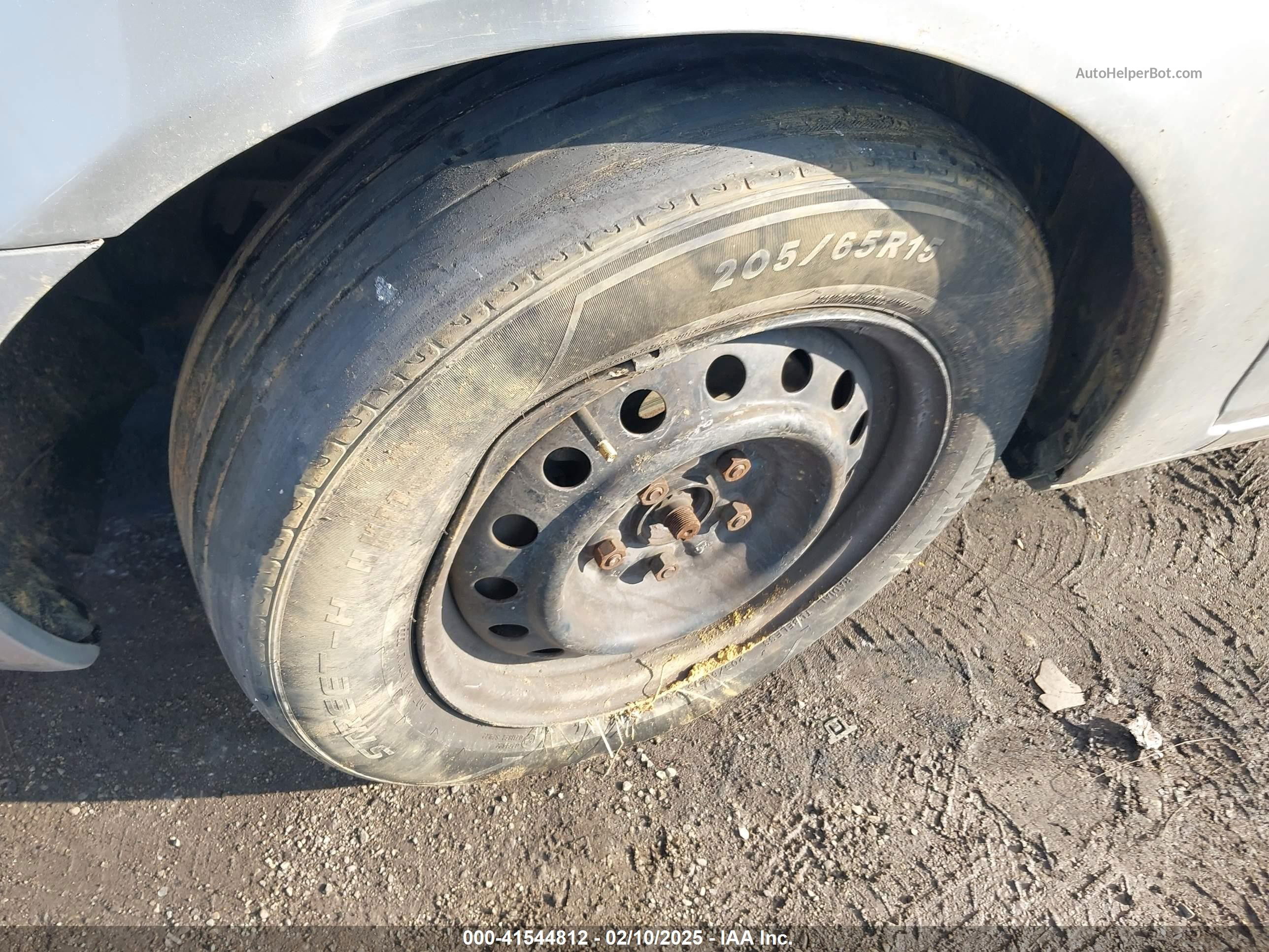 2005 Toyota Camry Std Серебряный vin: 4T1BE32K95U024089