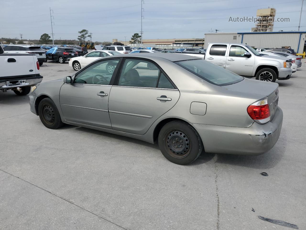 2005 Toyota Camry Le Gray vin: 4T1BE32K95U630718