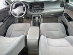 2005 Toyota Camry Le Зеленый vin: 4T1BE32KX5U067100