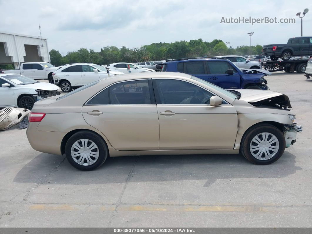 2007 Toyota Camry Le Gold vin: 4T1BE46K07U036764