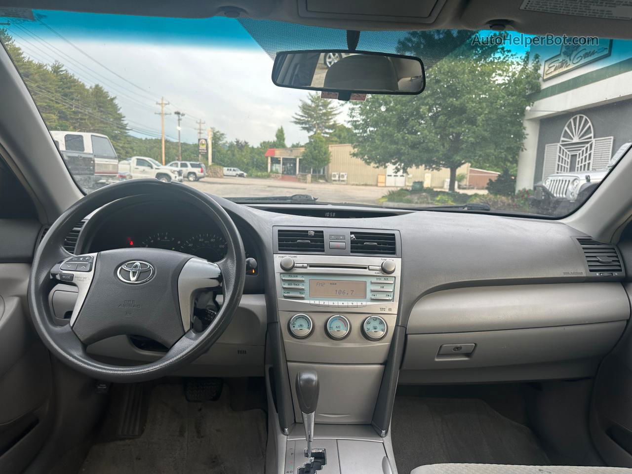 2009 Toyota Camry Base Silver vin: 4T1BE46K09U336081