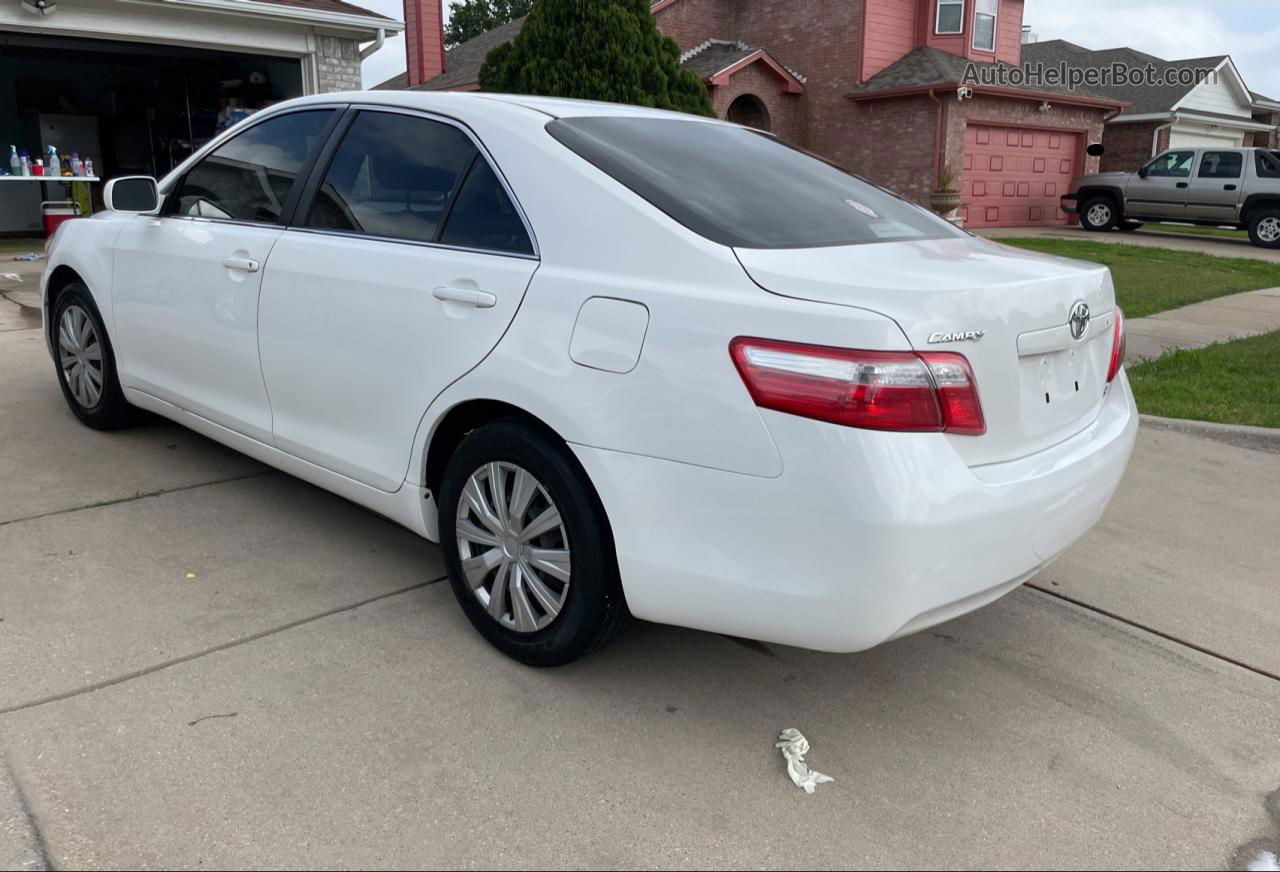 2009 Toyota Camry Base White vin: 4T1BE46K09U827461