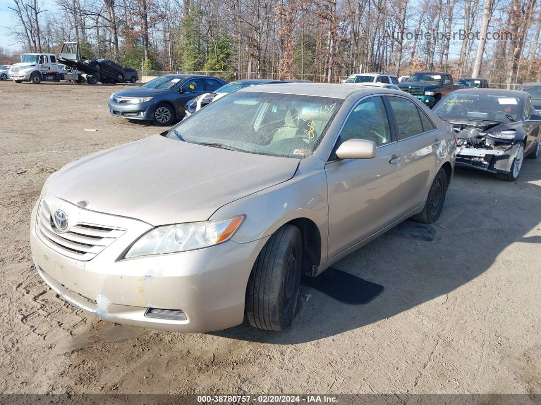 2009 Toyota Camry Le Gold vin: 4T1BE46K09U863683