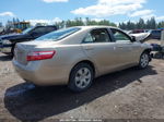 2007 Toyota Camry Le Gold vin: 4T1BE46K17U154421