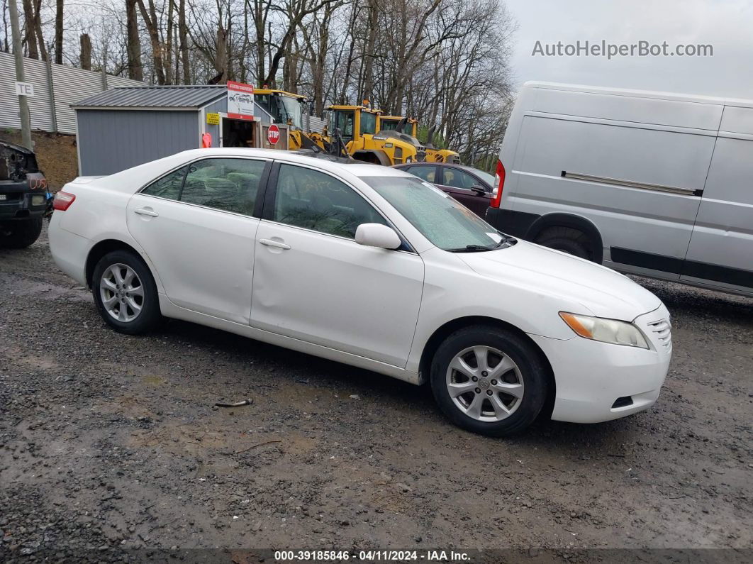 2007 Toyota Camry Le White vin: 4T1BE46K17U613849