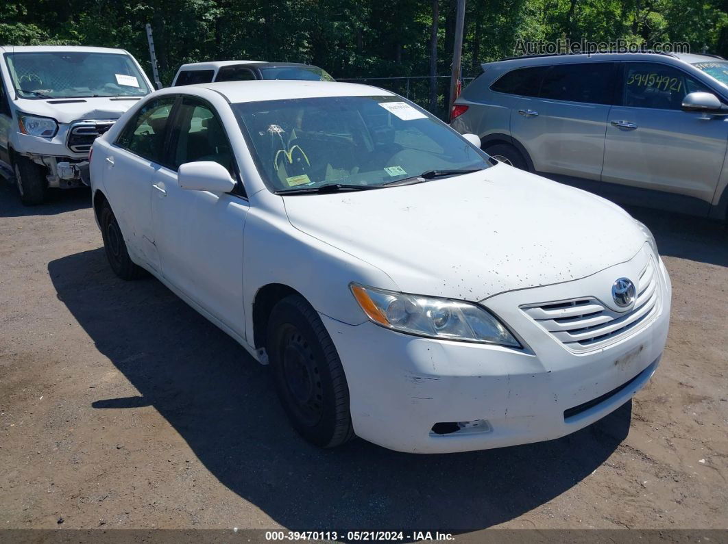 2007 Toyota Camry Le White vin: 4T1BE46K17U655471