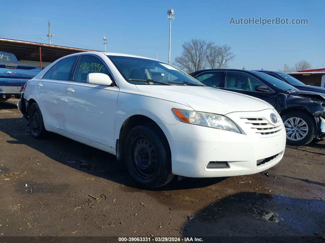 2007 Toyota Camry Le White vin: 4T1BE46K17U665532