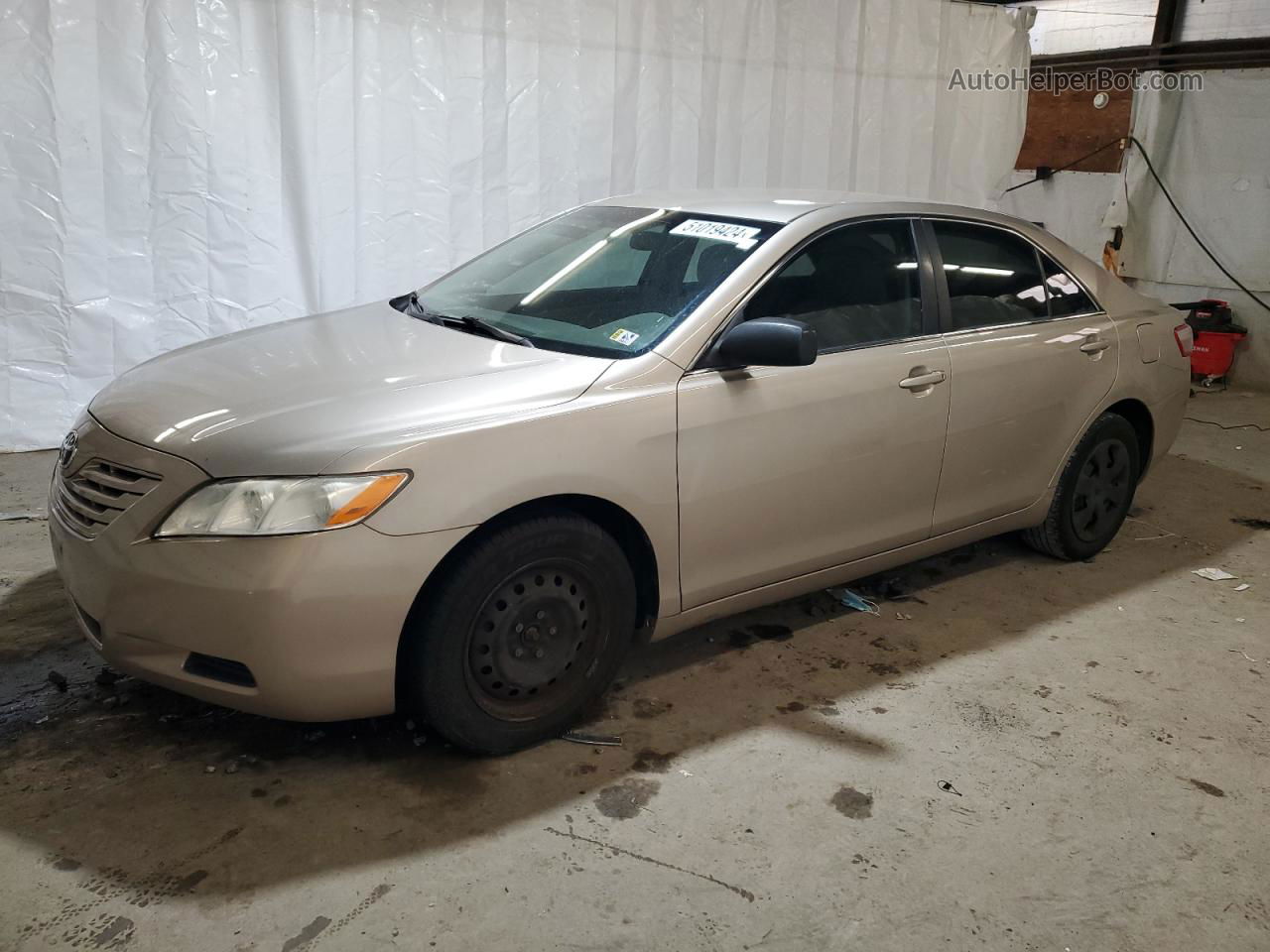 2009 Toyota Camry Base Золотой vin: 4T1BE46K19U297422