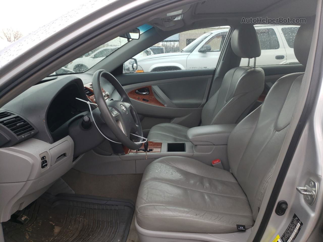 2009 Toyota Camry Base Серебряный vin: 4T1BE46K19U342391