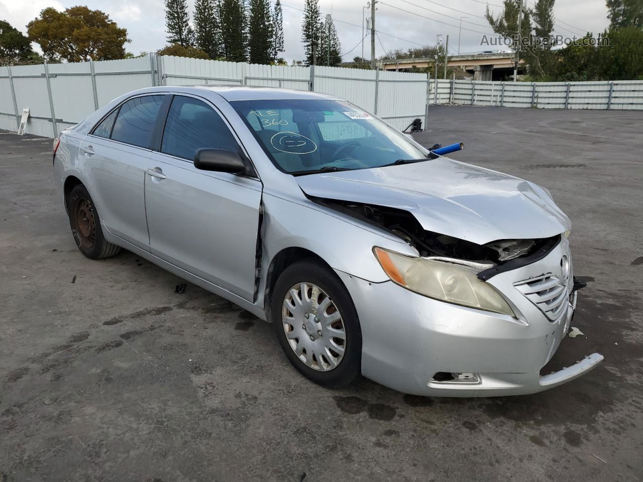 2009 Toyota Camry Base Silver vin: 4T1BE46K39U284977