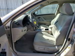 2009 Toyota Camry Base Золотой vin: 4T1BE46K39U839927