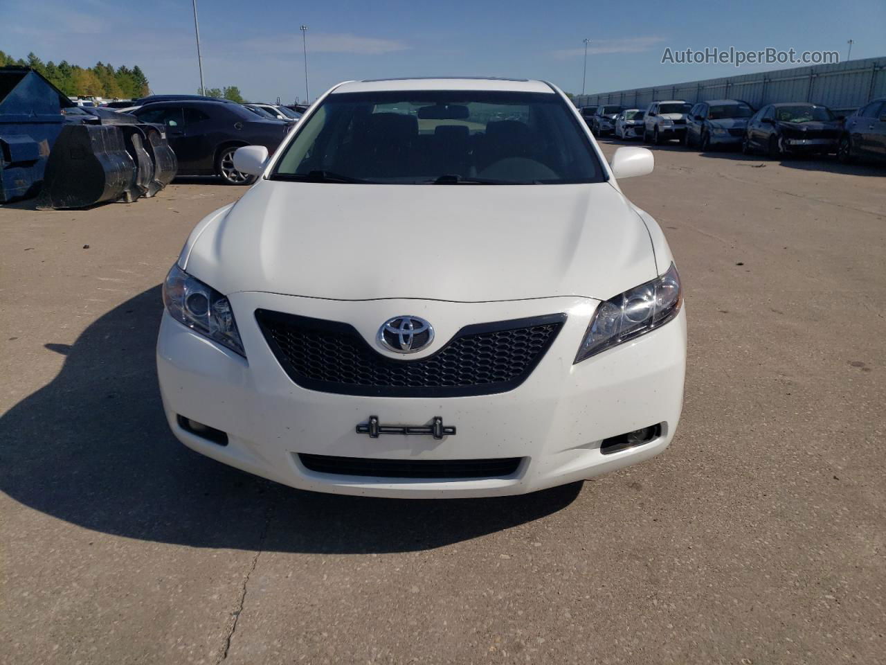 2009 Toyota Camry Base White vin: 4T1BE46K39U842200