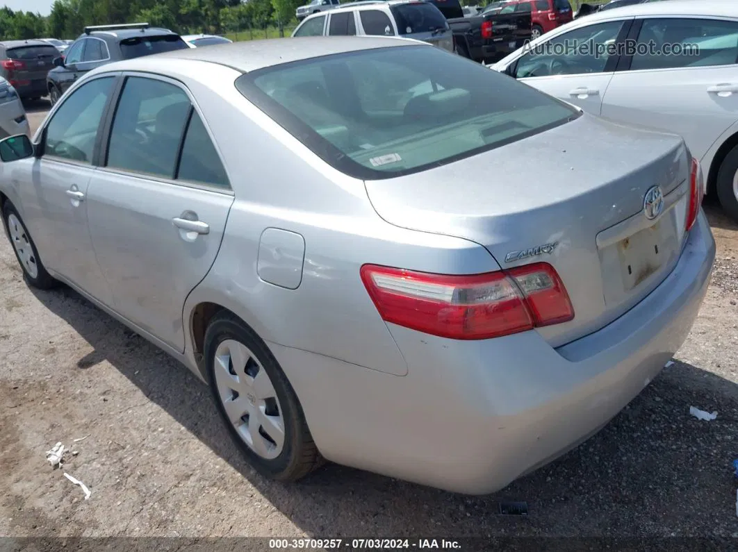 2009 Toyota Camry Le Silver vin: 4T1BE46K49U362943