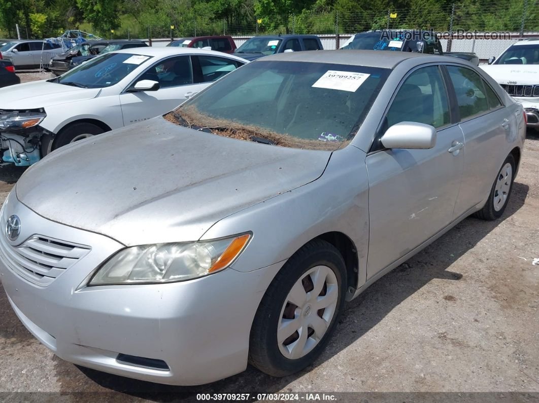 2009 Toyota Camry Le Silver vin: 4T1BE46K49U362943