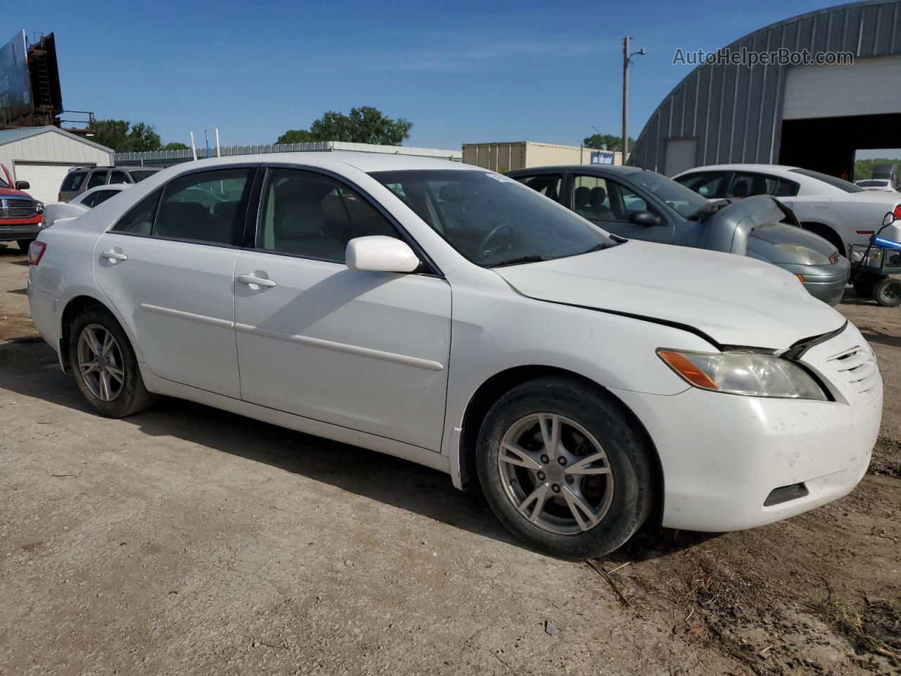 2009 Toyota Camry Base Белый vin: 4T1BE46K49U841802