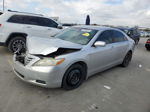 2009 Toyota Camry Base Серебряный vin: 4T1BE46K59U309829