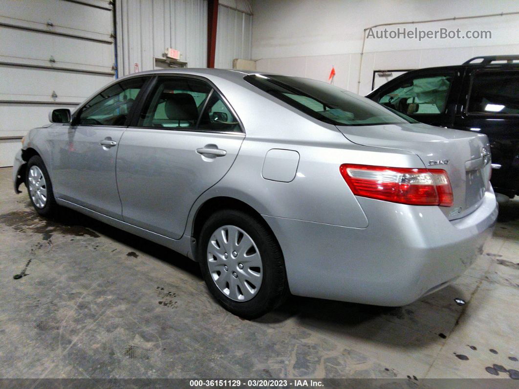 2009 Toyota Camry Le Silver vin: 4T1BE46K59U359369