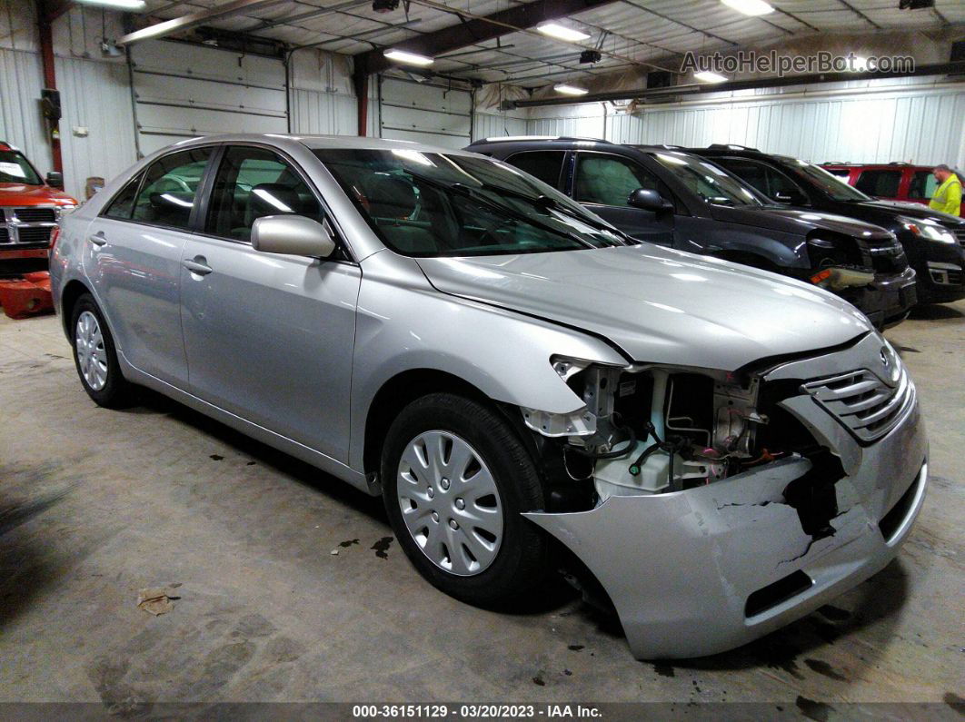 2009 Toyota Camry Le Серебряный vin: 4T1BE46K59U359369