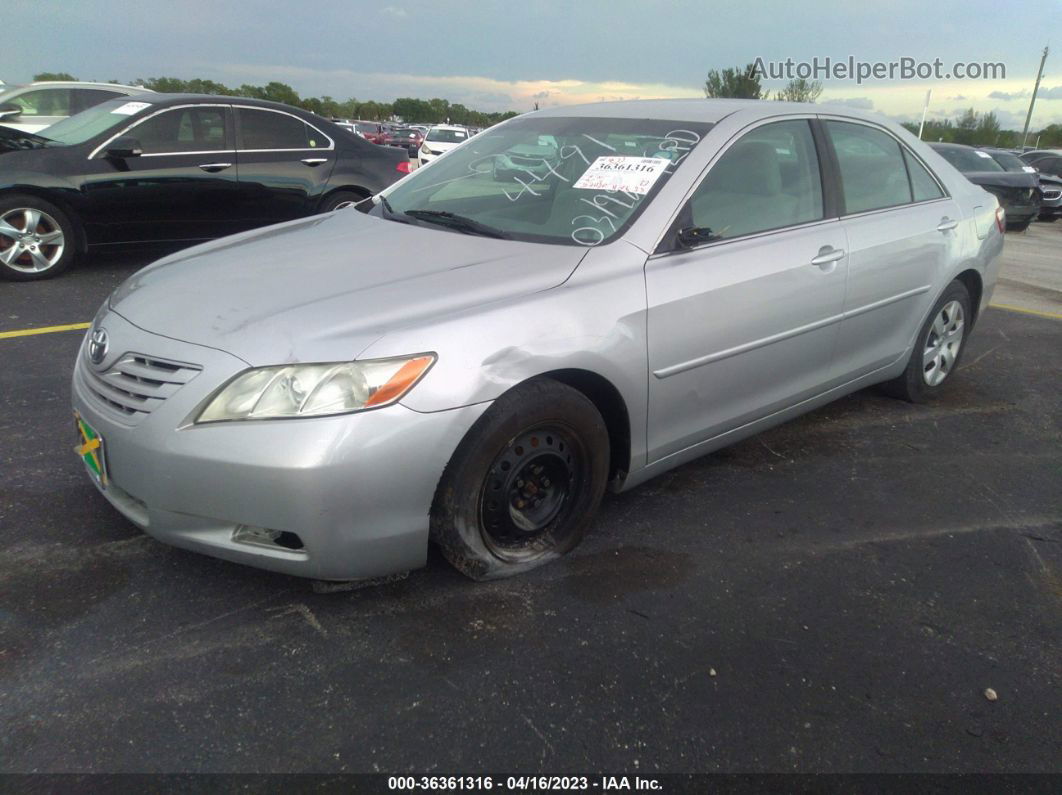 2009 Toyota Camry Le Silver vin: 4T1BE46K69U384491