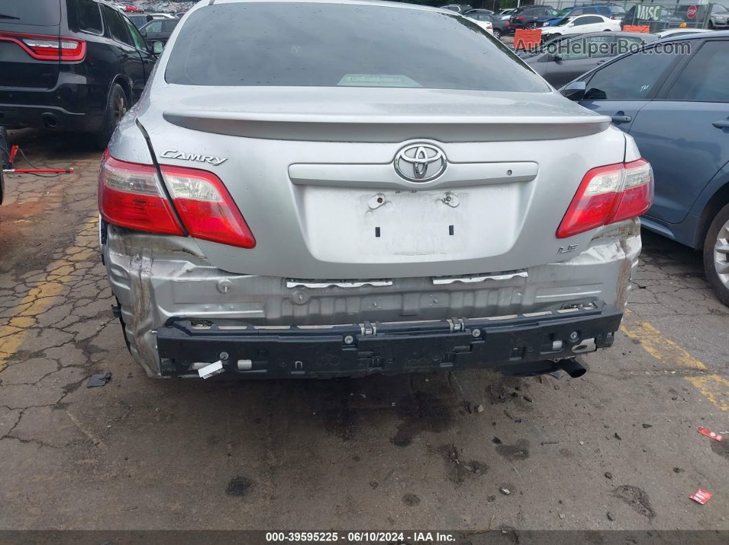 2009 Toyota Camry Le Серебряный vin: 4T1BE46K69U877698