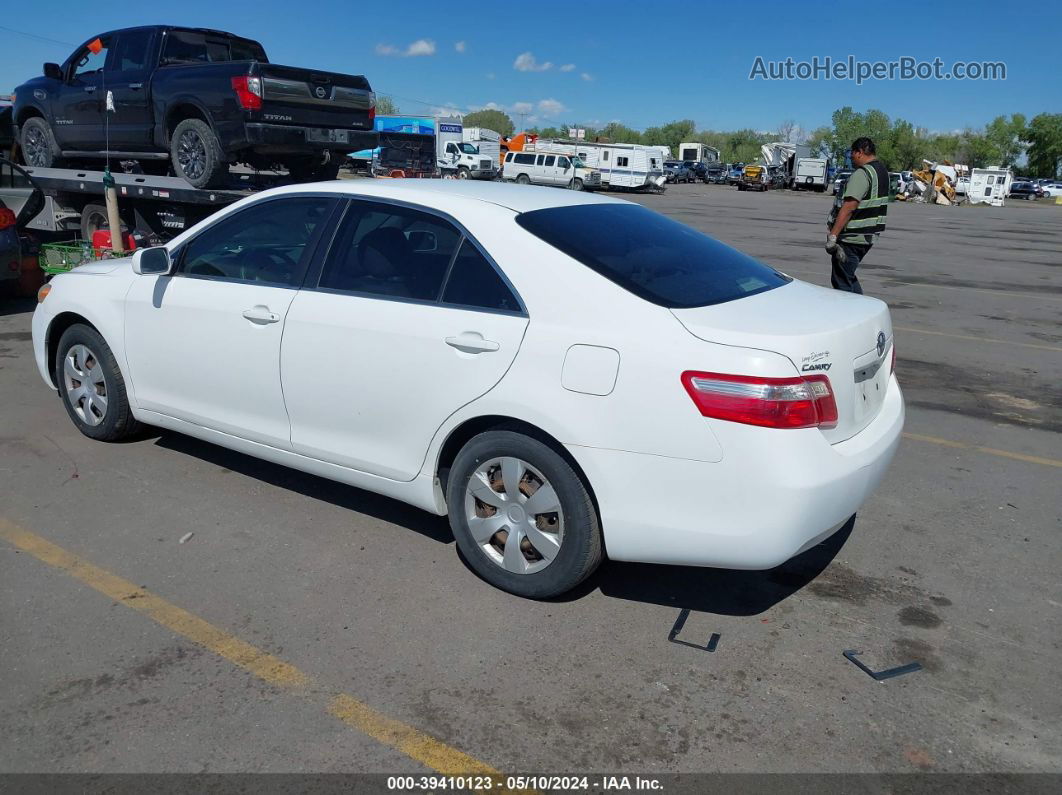 2009 Toyota Camry Le White vin: 4T1BE46K69U899815